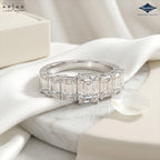 Arias by Lara Dutta Emerald Elegance Ring