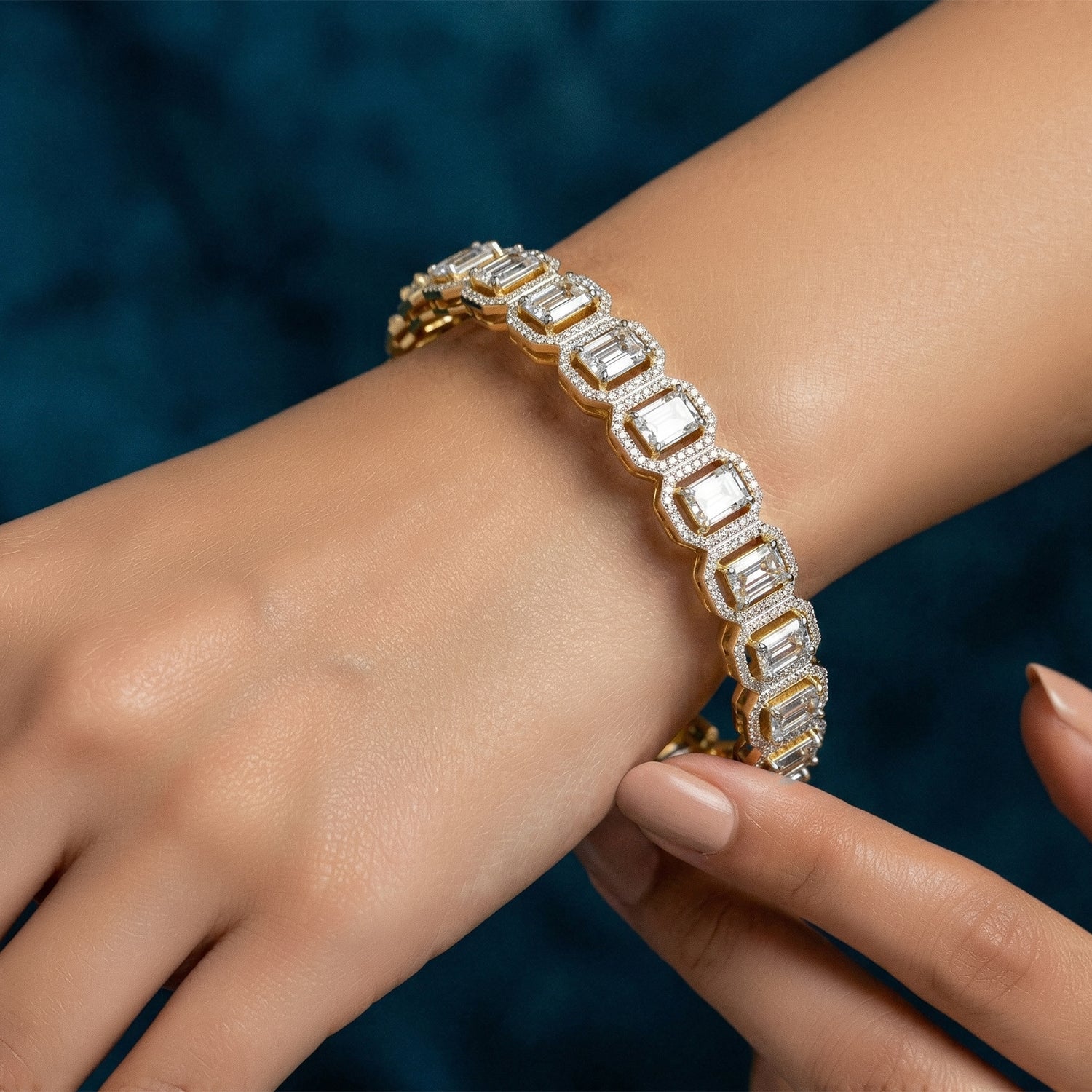 70.33 Carat Solitaire Lab Grown Diamond Bangle In 14K Gold